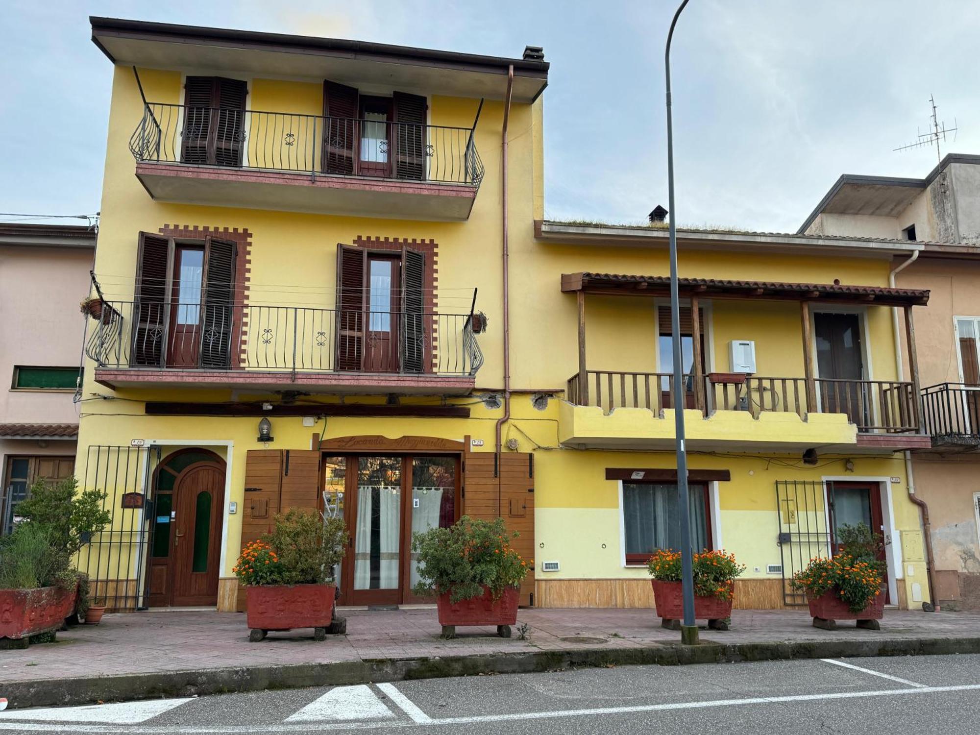 B&B Muggianeddu Tonara Экстерьер фото